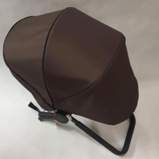 Jedna jesenná čoko strieška 🍫🤎 skladom na Bugaboo Fox